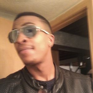 Meet your Posher, Emmanuel